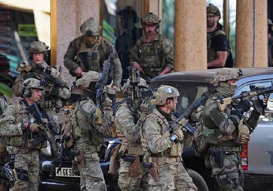 Pháp chính thức chấm dứt hoạt động quân sự ở một nước Tây Phi, quân đội sẽ chuyển đi đâu? (Nguồn: Li Matinal)