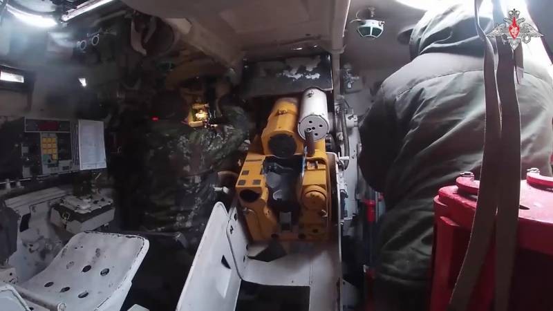 Nga chính thức khai hỏa pháo tự hành 2S34 Khosta