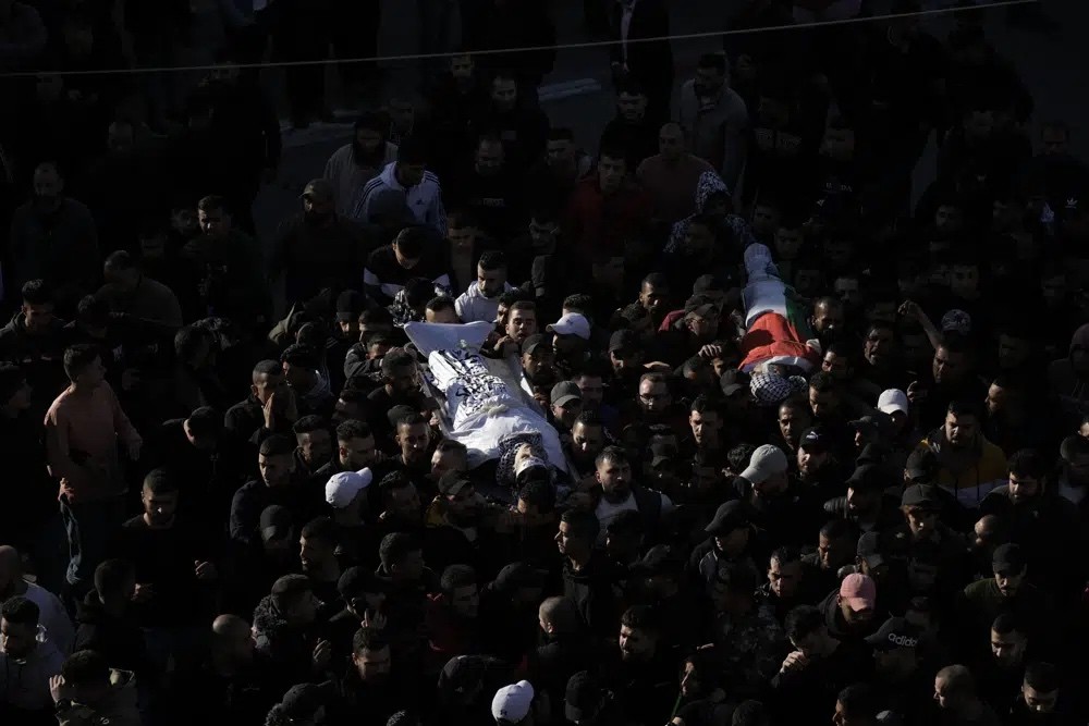 Hình ảnh hỗn loạn khi quân đội Israel đột kích Nablus