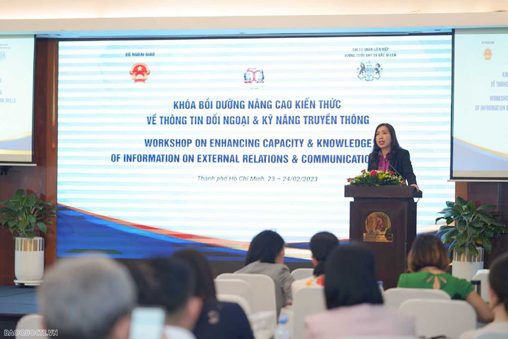 Bồi dưỡng về thông tin đối ngoại và kỹ năng truyền thông cho các tỉnh miền Đông Nam Bộ và ĐBSCL