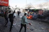 Căng thẳng Israel-Palestine: Thủ tướng Shtayyeh báo động, Anh-Ai Cập quan ngại