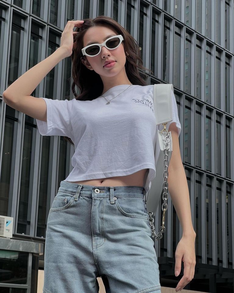 Hoa hậu Nguyễn Thúc Thùy Tiên