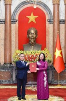 Đại sứ Dương Chính Chức: Đến Angola… tôi mang theo một niềm tin và tinh thần phụng sự!