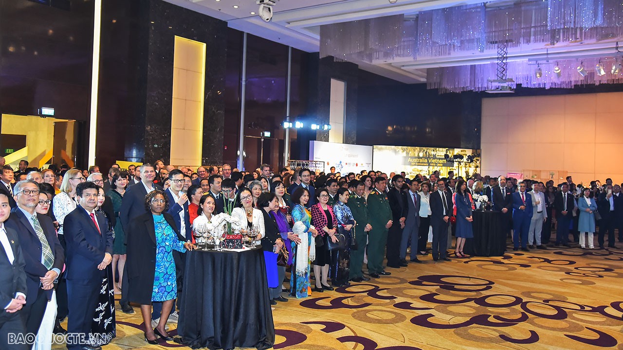 Bộ trưởng Ngoại giao Bùi Thanh Sơn dự Lễ kỷ niệm 50 năm thiết lập quan hệ ngoại giao Việt Nam-Australia