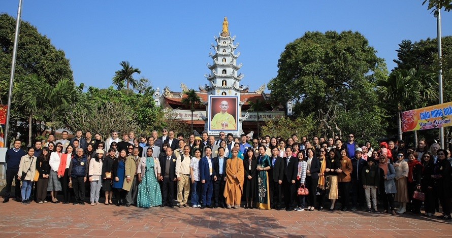 Hành trình ý nghĩa của chương trình Du Xuân Hữu nghị 2023 Hành trình ý nghĩa của chương trình Du Xuân Hữu nghị 2023