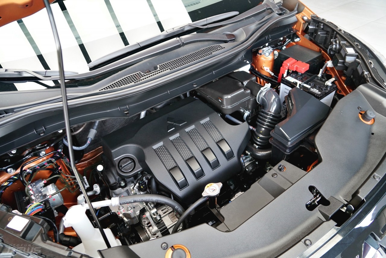 Mitsubishi Xpander Cross 2023 ra mắt với giá từ 698 triệu đồng Mitsubishi Xpander Cross 2023 ra mắt với giá từ 698 triệu đồng