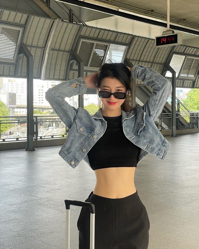 Á hậu Phương Nhi