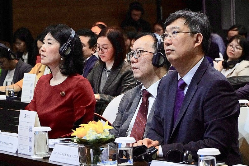 Tọa đàm cập nhật triển vọng kinh tế, tài chính thế giới năm 2023 và tác động với Việt Nam