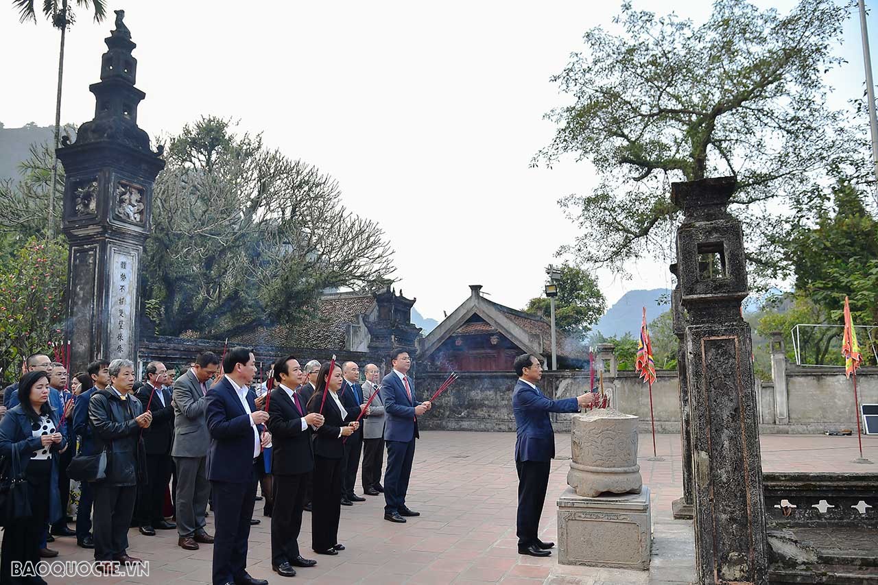 Bộ Ngoại giao phối hợp với tỉnh Ninh Bình trong thúc đẩy hoạt động kinh tế đối ngoại Bộ Ngoại giao phối hợp với tỉnh Ninh Bình trong thúc đẩy hoạt động kinh tế đối ngoại