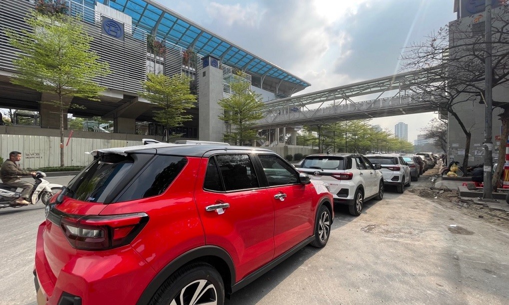 Dự báo thời tiết đêm nay và ngày mai (1-2/3): Hà Nội trời rét, trưa chiều hửng nắng; Trung Trung Bộ mưa rào rải rác; Đông Nam Bộ có nắng nóng