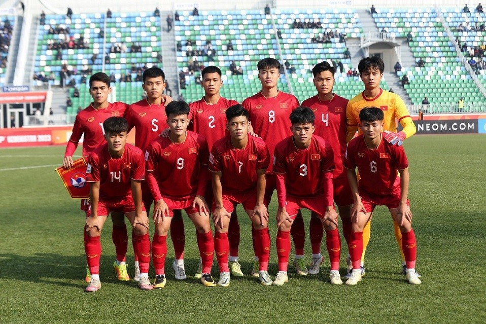 Chiều 1/3, U20 Việt Nam bước vào trận ra quân tại VCK U20 châu Á 2023. Dù đụng đối thủ mạnh là Australia nhưng các cầu thủ áo đỏ rất tự tin. Chiều 1/3, U20 Việt Nam bước vào trận ra quân tại VCK U20 châu Á 2023. Dù đụng đối thủ mạnh là Australia nhưng các cầu thủ áo đỏ rất tự tin.