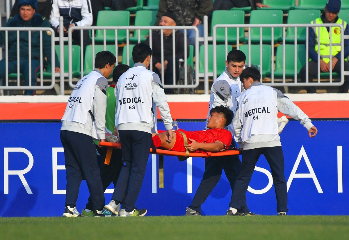 Những hình ảnh U20 thi đấu quả cảm và giành chiến thắng trước U20 Australia Những hình ảnh U20 thi đấu quả cảm và giành chiến thắng trước U20 Australia