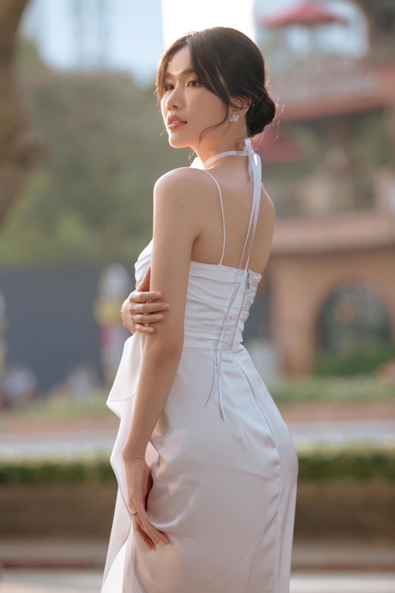 Á hậu Phương Anh