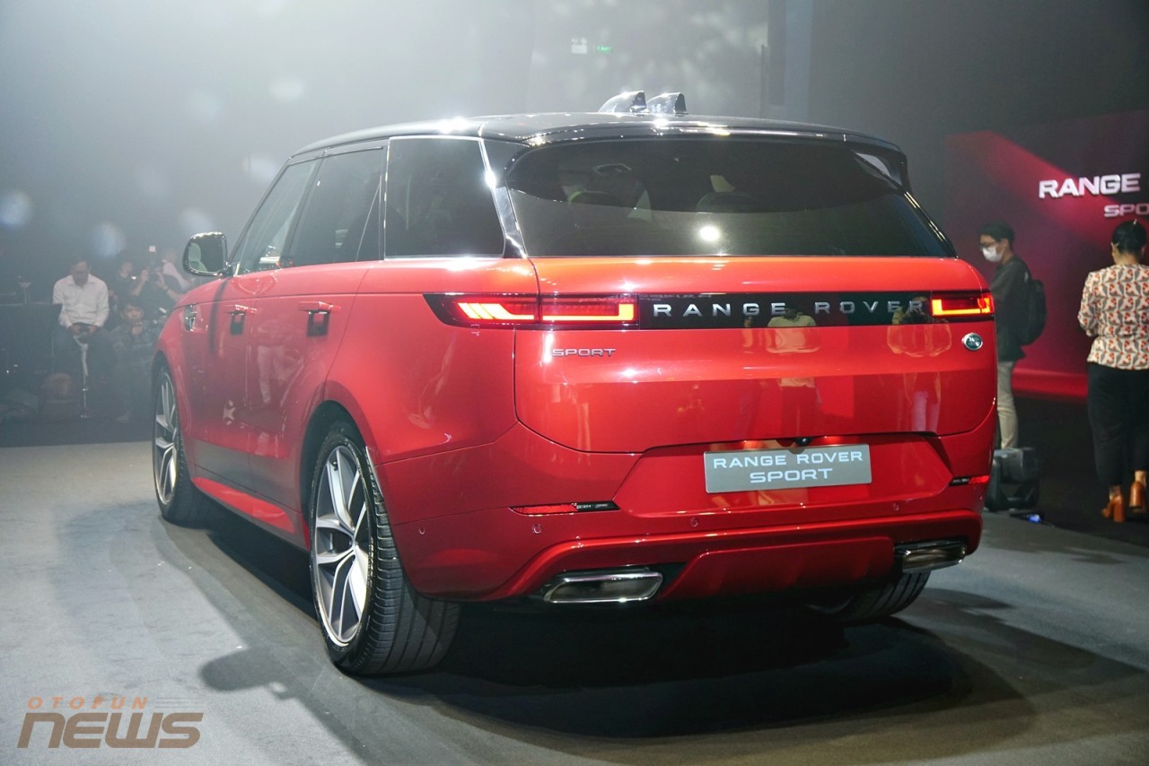 Cận cảnh và bảng giá xe Range Rover Sport thế hệ mới tại Việt Nam