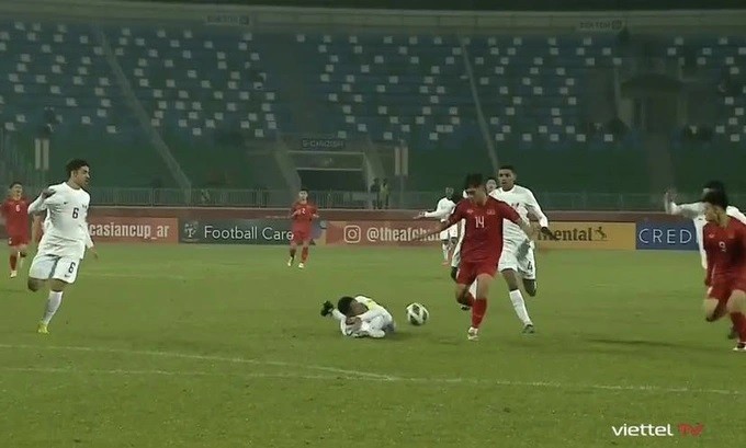 Lý do tình huống U20 Việt Nam bị xử oan, mất phạt đền cay đắng