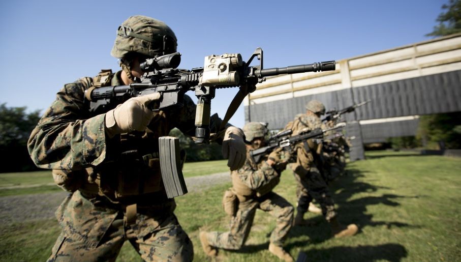 Thủy quân lục chiến Mỹ tham gia các bài tập huấn ở Bucharest, Romania. (Nguồn: TVP World)