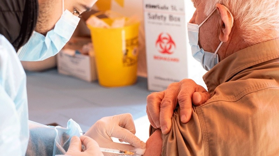 chau au tinh hinh dich benh covid19 on dinh virus sarscov2 con tiem an nguy co