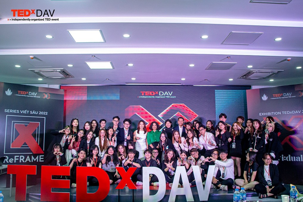 TEDxDAV 2022