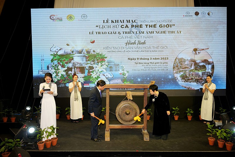 Khai mạc Lễ hội Cà phê Buôn Ma Thuột lần thứ 8 năm 2023 Khai mạc triển lãm chuyên đề tại Lễ hội Cà phê Buôn Ma Thuột lần thứ 8 năm 2023