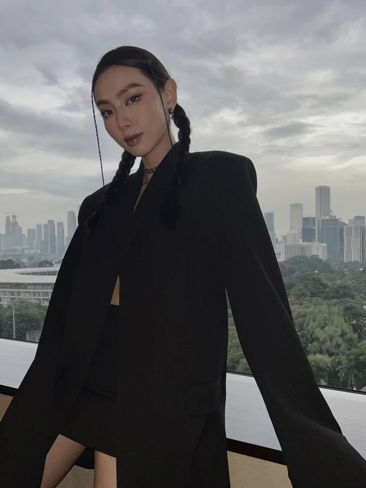 Hoa hậu Thùy Tiên