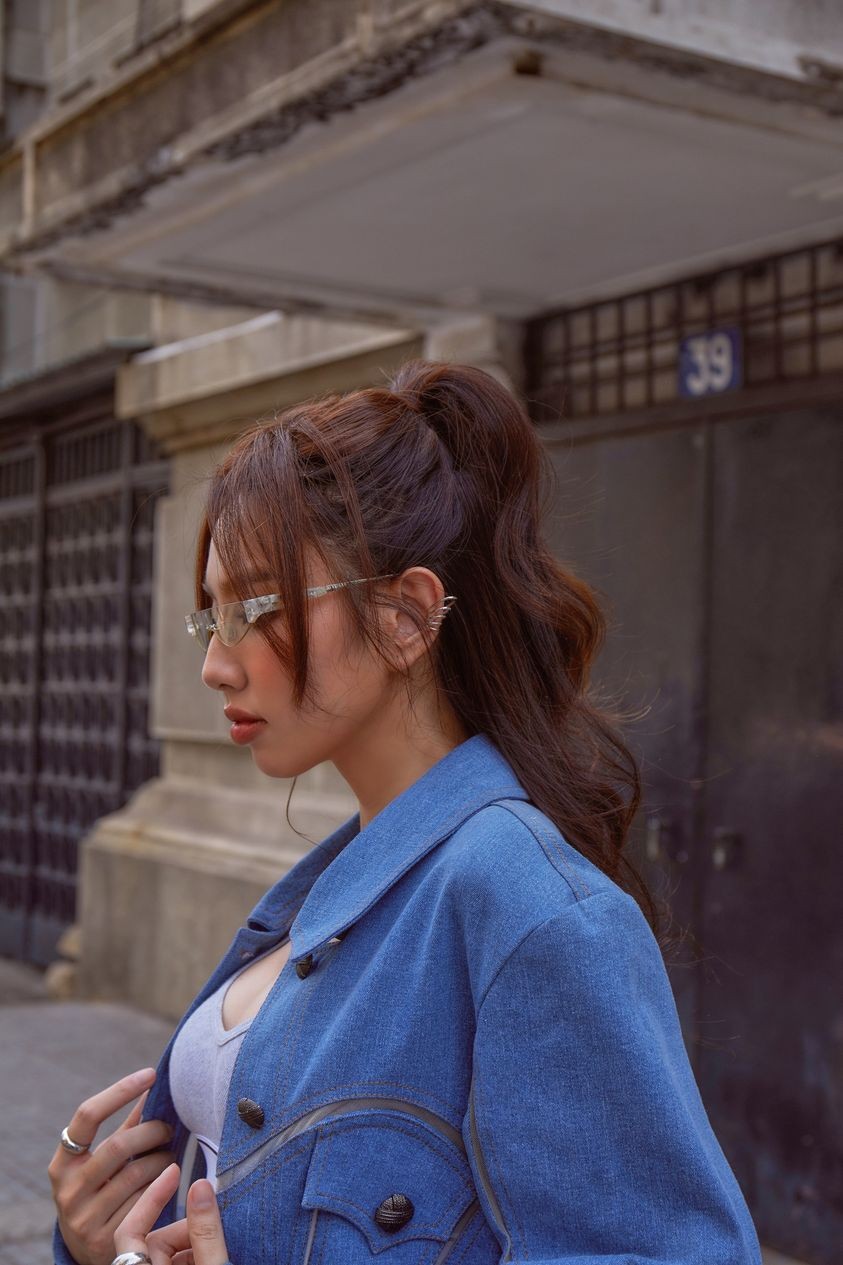 Hoa hậu Thùy Tiên