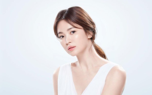 Nhan sắc Song Hye Kyo phim Vinh quang trong thù hậns