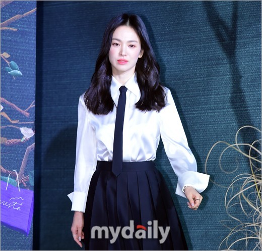 Nhan sắc Song Hye Kyo phim Vinh quang trong thù hậns