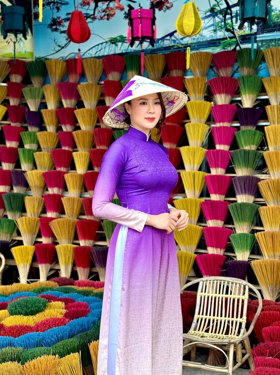 Sao Việt: NSND Thu Hà đọ sắc Mai Thu Huyền