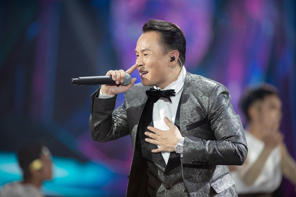 Hoa hậu Jennifer Phạm