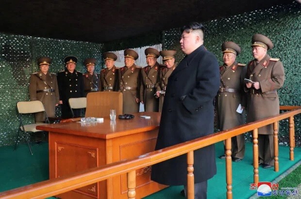Phát tín hiệu rắn tới Mỹ-Hàn, Chủ tịch Kim Jong-un kêu gọi sẵn sàng tiến hành những cuộc tấn công hạt nhân. (Nguồn: KCNA) Phát tín hiệu rắn tới Mỹ-Hàn, Chủ tịch Kim Jong-un kêu gọi sẵn sàng tiến hành những cuộc tấn công hạt nhân. (Nguồn: KCNA)