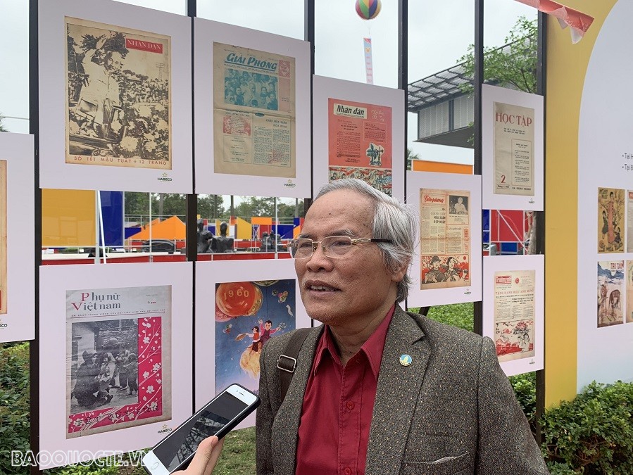 Bác Hà Quang, thành viên Hội Thủy lợi Việt Nam, chia sẻ cảm xúc với Báo TG&VN. (Ảnh: Linh Sơn)