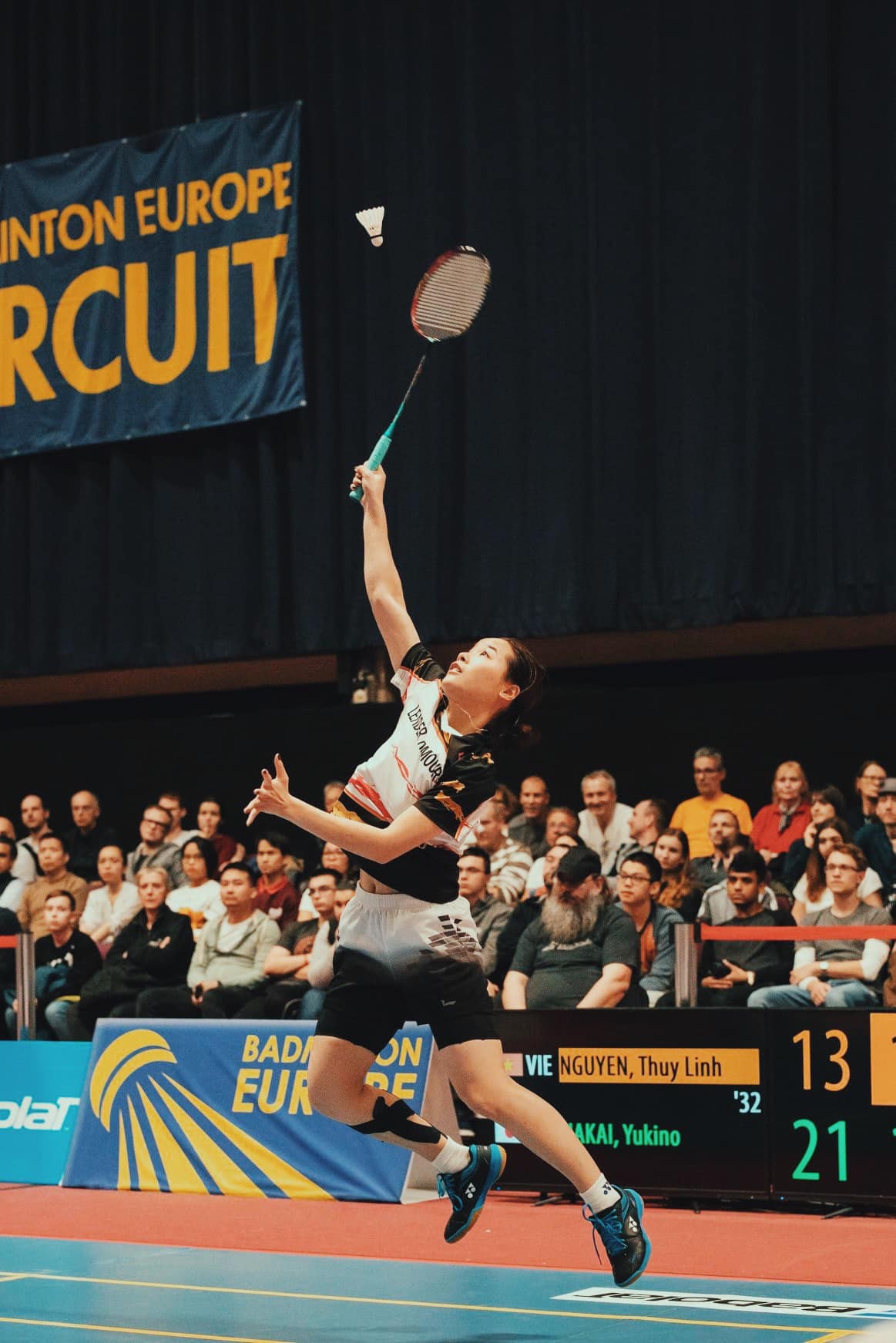 Từ một gương mặt trẻ ít được ai biết đến, Nguyễn Thùy Linh trở thành cây vợt số 1 Việt Nam, tham dự các giải đấu lớn của châu lục, Olympic. Từ một gương mặt trẻ ít được ai biết đến, Nguyễn Thùy Linh trở thành cây vợt số 1 Việt Nam, tham dự các giải đấu lớn của châu lục, Olympic.