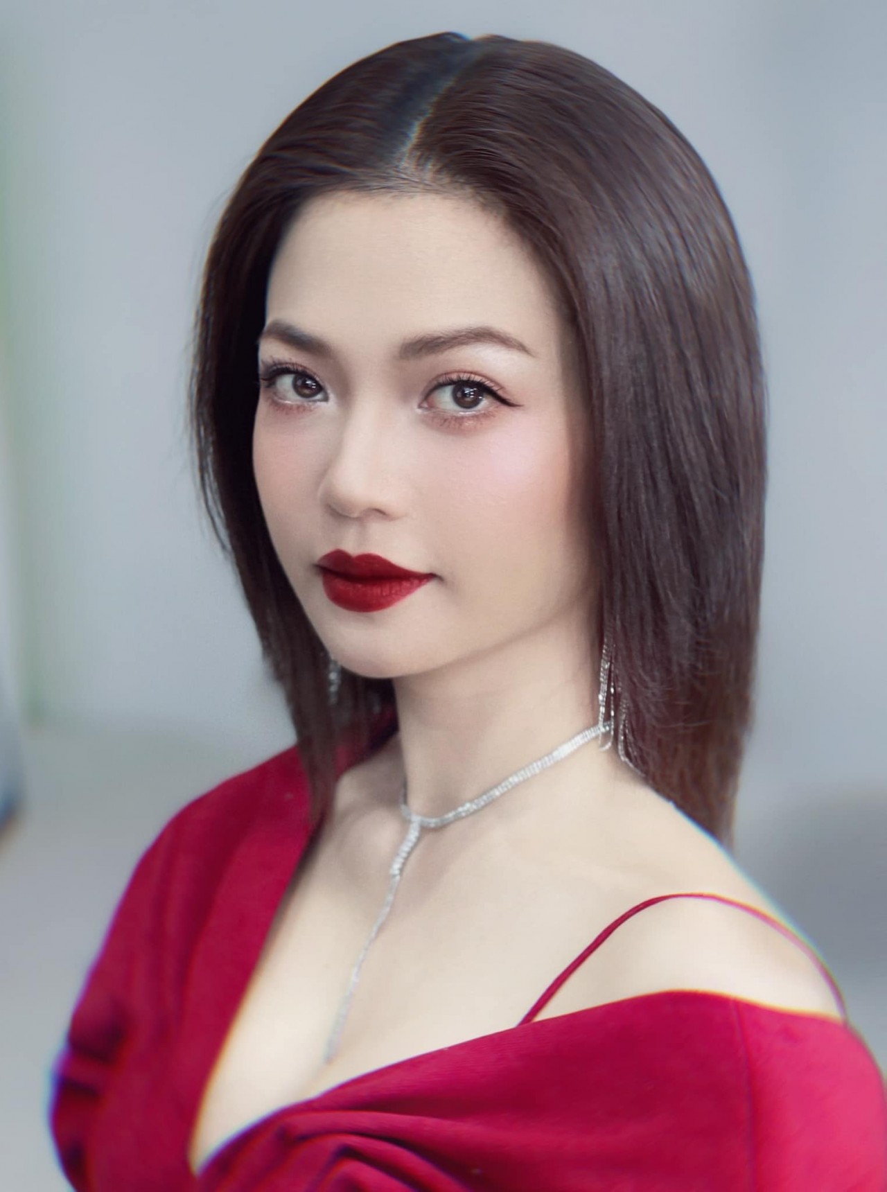 Gia đình mình vui bất thình lình: Diễn viên