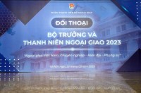 Bộ trưởng Ngoại giao Bùi Thanh Sơn đối thoại với thanh niên ngoại giao lần thứ 3