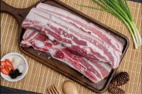 Giá heo hơi hôm nay 26/12: Giá heo hơi tăng nhẹ, chi phí nuôi heo cao hơn giá bán