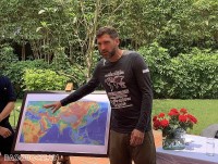 'Người hùng Thụy Sỹ’ với hành trình vạn dặm gây quỹ cho trẻ em Philippines