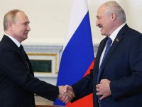 Nga triển khai vũ khí hạt nhân ở Belarus: Minsk lần đầu giải thích lý do, nghị sĩ châu Âu đổ lỗi tại Anh