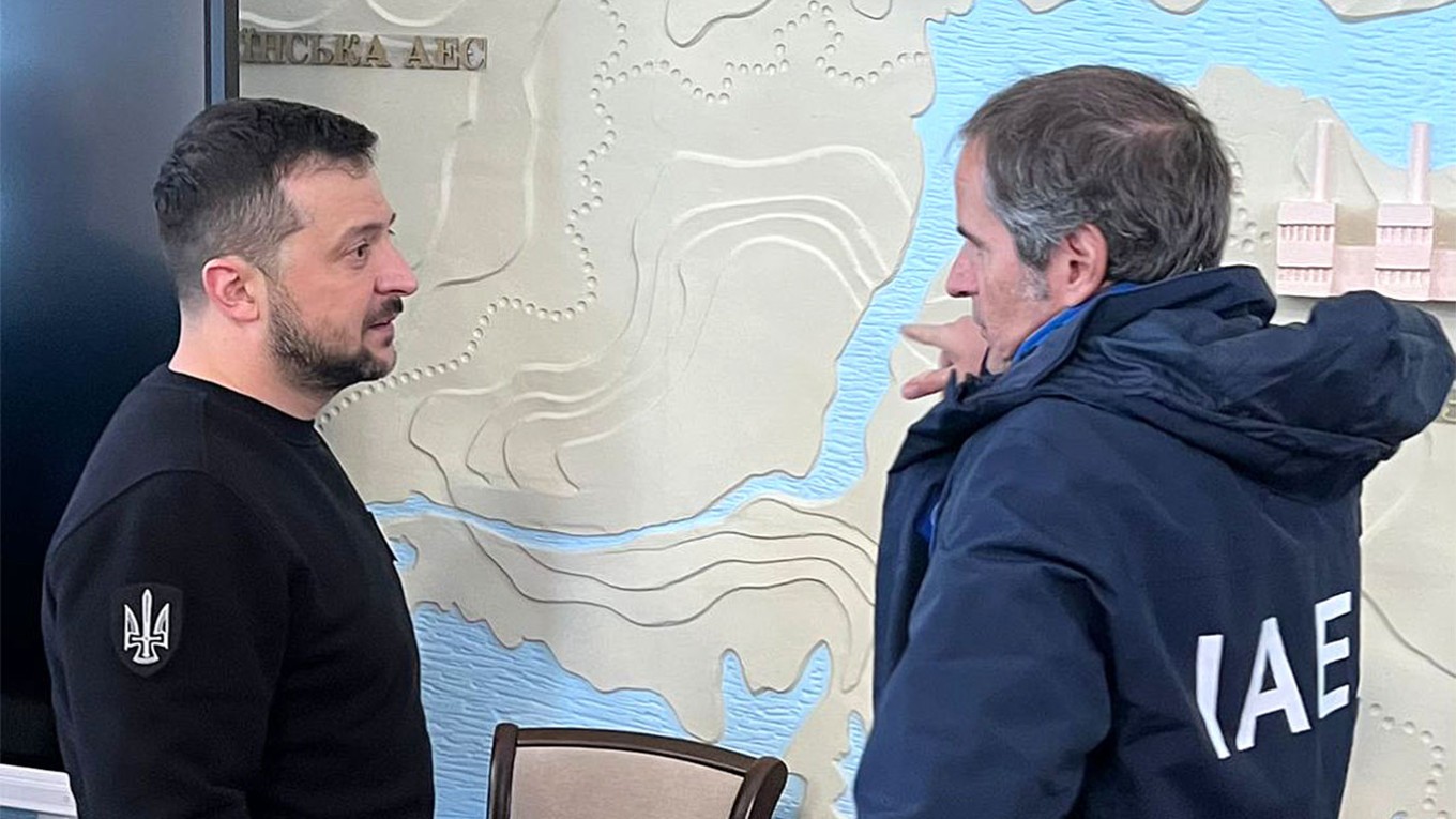 Tình hình Ukraine: Tổng thống Zelensky cảnh báo nguy cơ, Hàn Quốc tỏ ý muốn góp tay giúp Kiev. (Nguồn: Twitter)