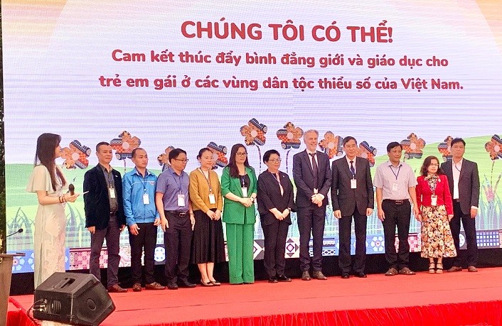 UNESCO chung tay thúc đẩy giáo dục cho trẻ em gái dân tộc thiểu số tại Việt Nam UNESCO chung tay thúc đẩy giáo dục cho trẻ em gái dân tộc thiểu số tại Việt Nam