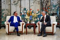 Thấy gì từ chuyến thăm Trung Quốc của Thủ tướng Singapore và Malaysia?