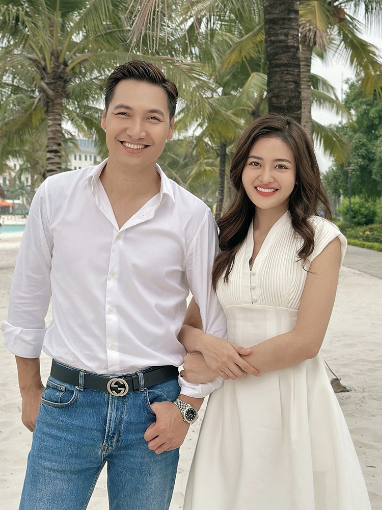 Những hình ảnh hậu trường vui tươi trong tập cuối phim Đừng nói khi yêu