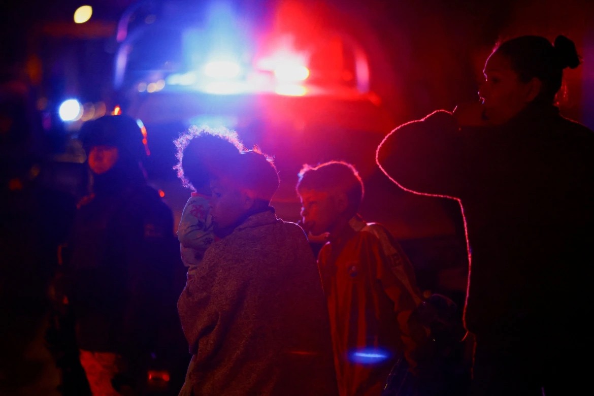 Hình ảnh thương tâm của vụ cháy trung tâm giữ người di cư Mexico