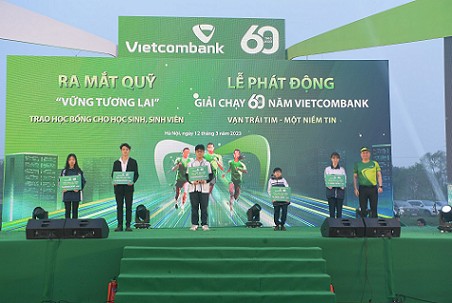 Vietcombank: Khi vạn trái tim cùng chung khát vọng Vietcombank: Khi vạn trái tim cùng chung khát vọng