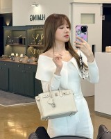 Hari Won thăng hạng phong cách nhờ cách mix đồ ngày càng thời thượng