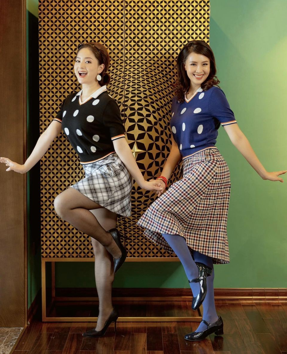 Lan Phương đọ sắc cùng Hồng Diễm