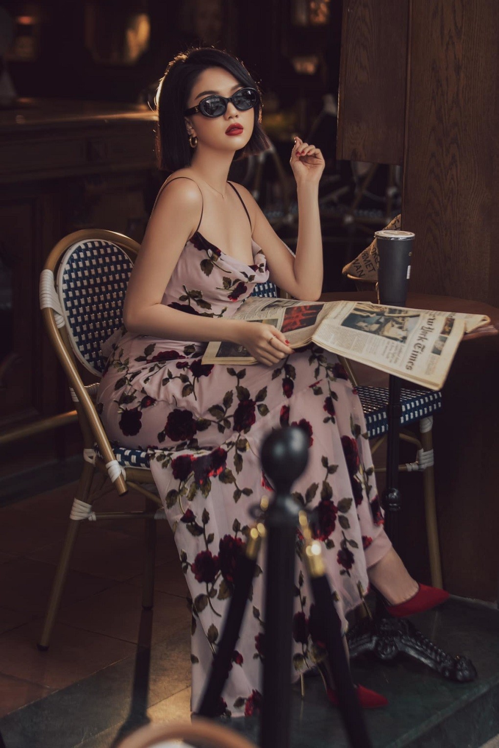 Ngắm Ngọc Trinh dịu dàng, nữ tính cùng kiểu tóc ngắn hiện đại