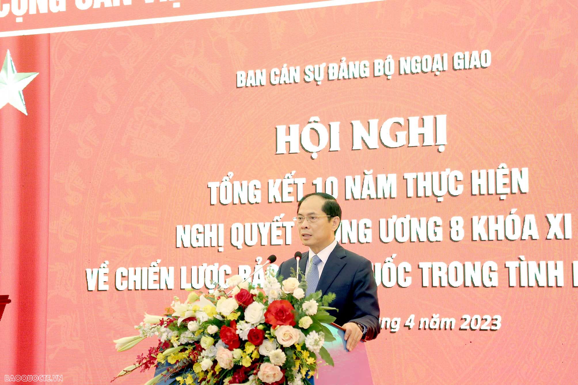 Chủ tịch nước: Phát huy hơn nữa vai trò tiên phong của đối ngoại trong bảo vệ Tổ quốc