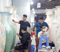 Đậm tình gốm đất đỏ Kim Lan