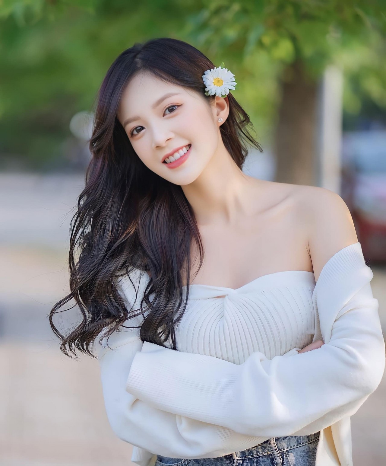 Nhan sắc diễn viên Ngọc Huyền