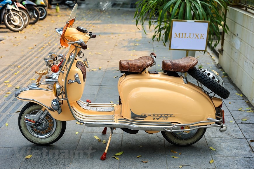 Cận cảnh mẫu xe cổ Lambretta hàng 'độc' của Italy ở Hà Nội được dân chơi xe săn lùng